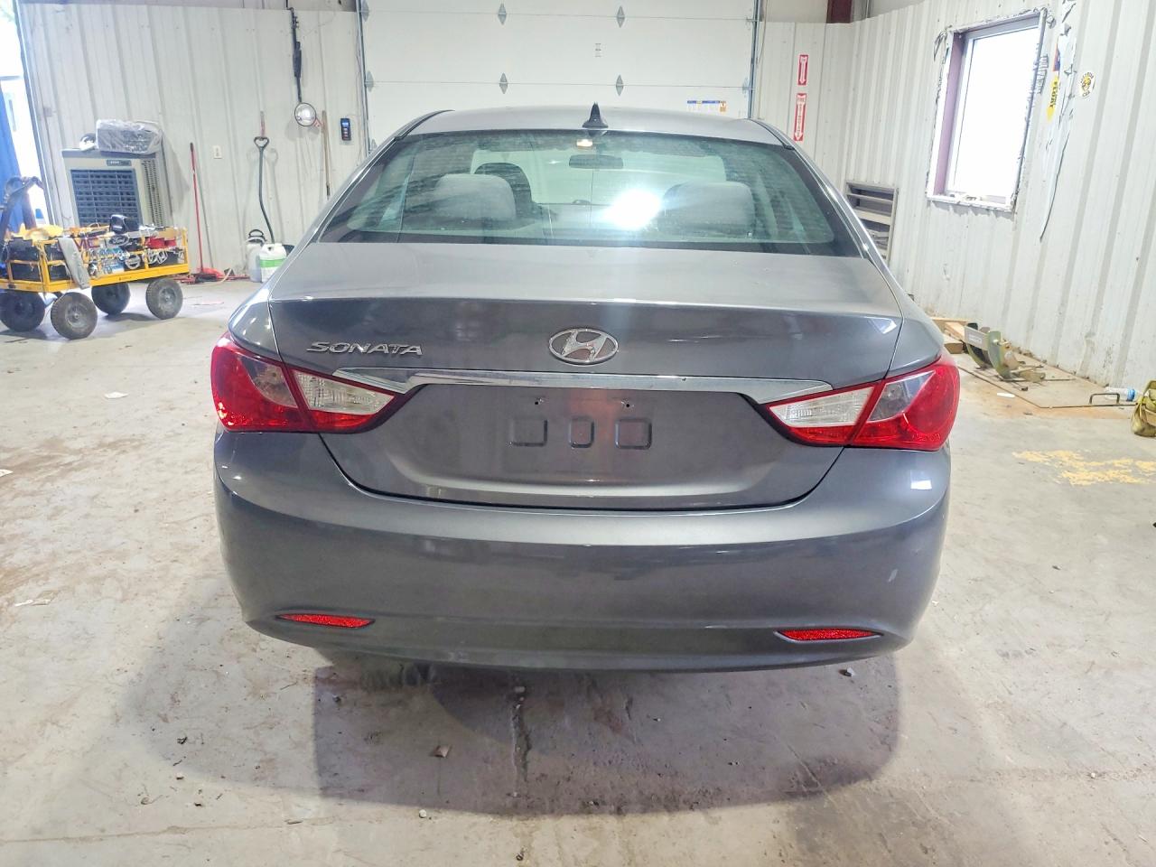 2011 HYUNDAI SONATA