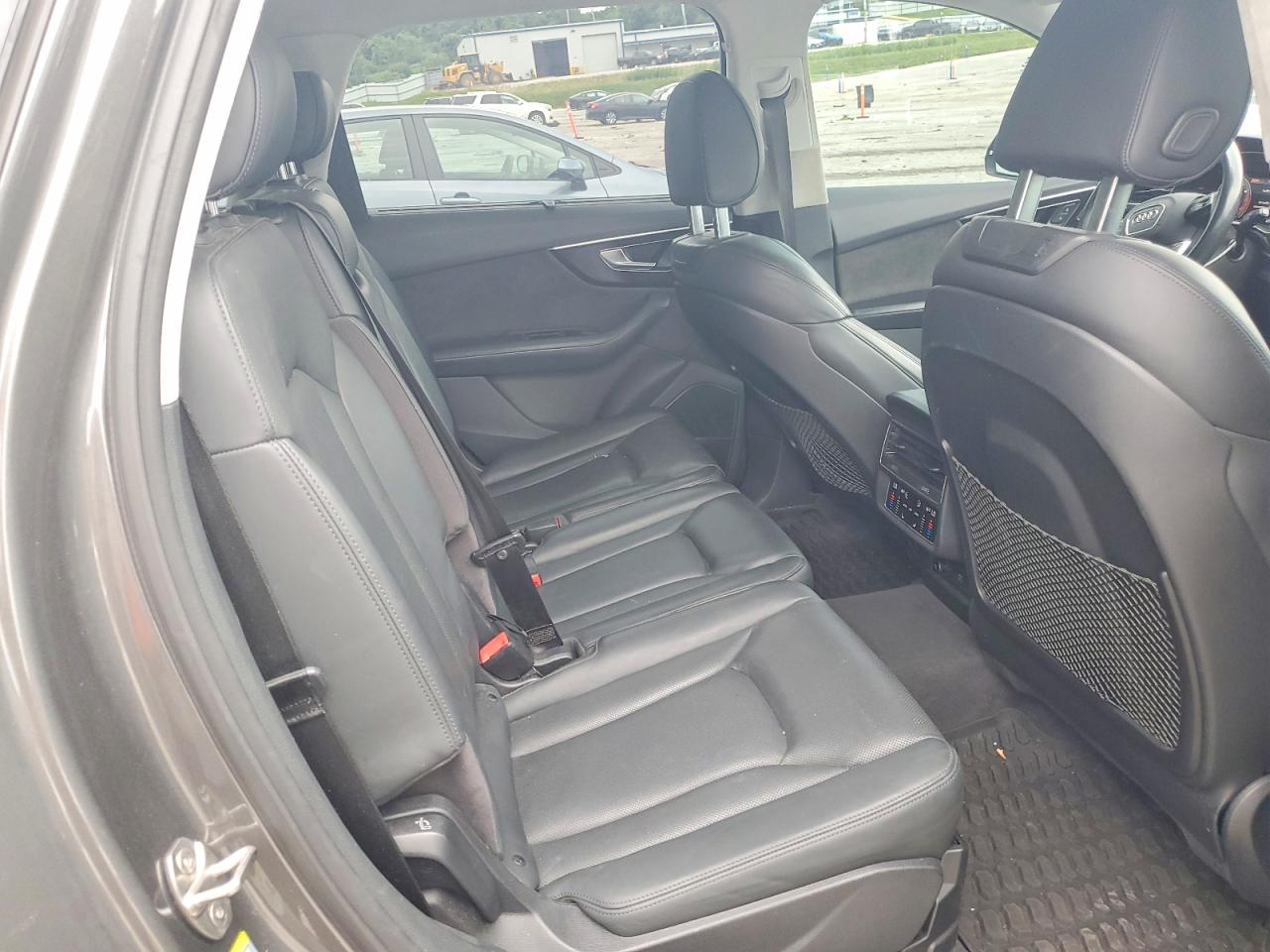 2021 AUDI Q7