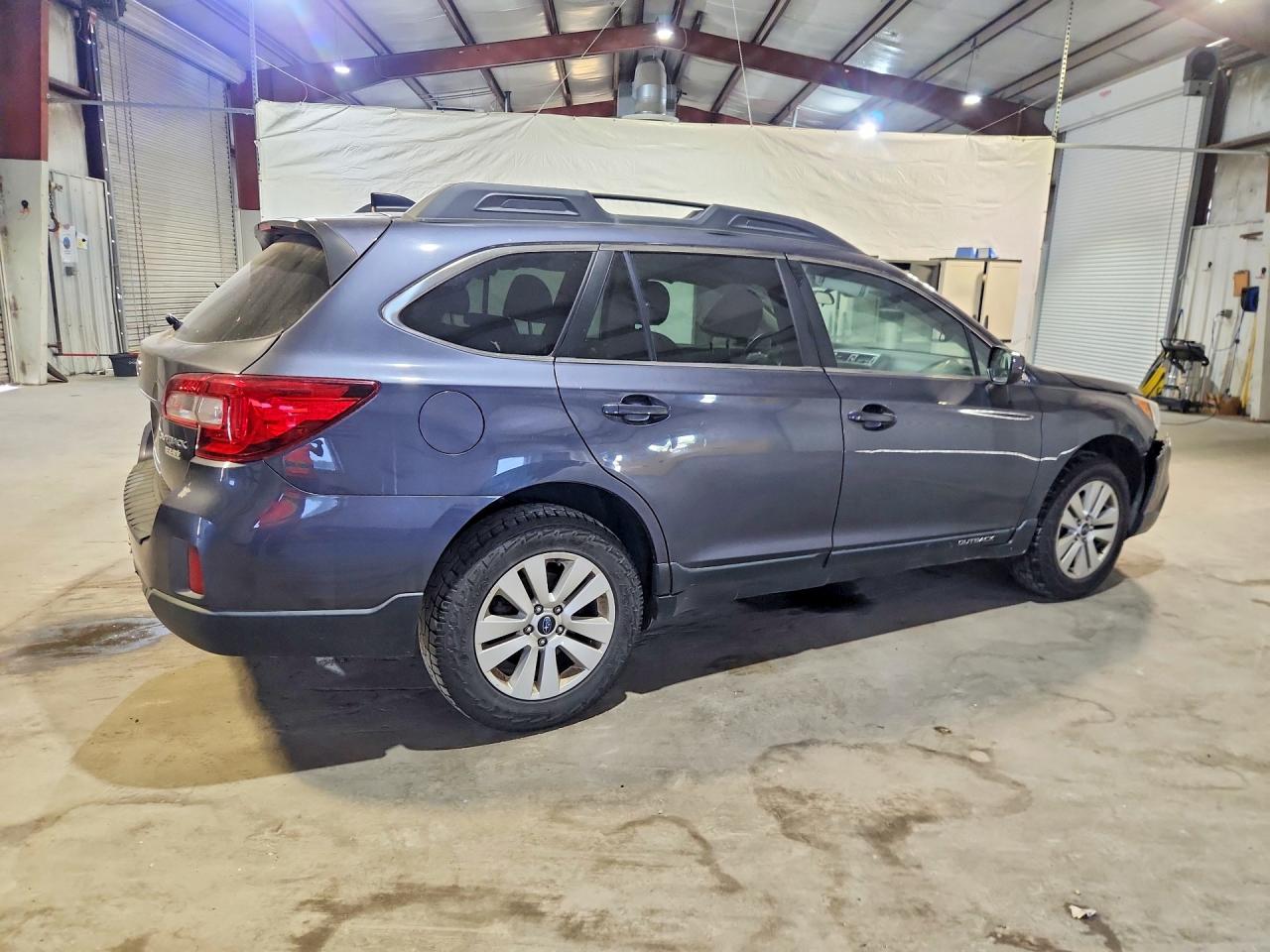 2016 SUBARU OUTBACK