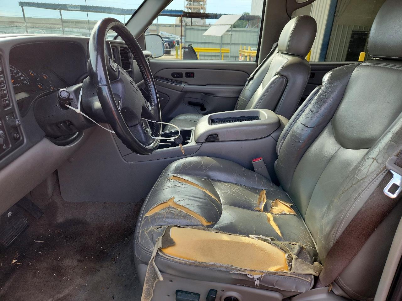 2006 CHEVROLET SUBURBAN