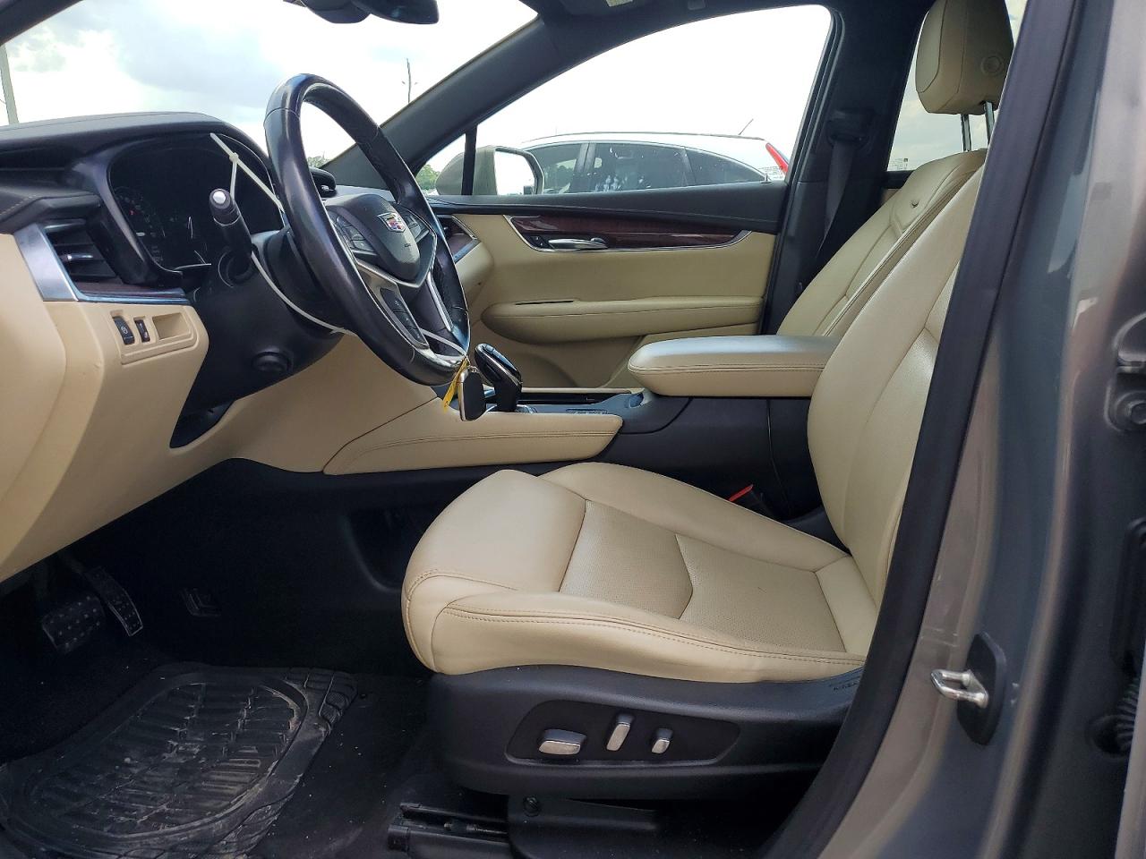 2019 CADILLAC XT5