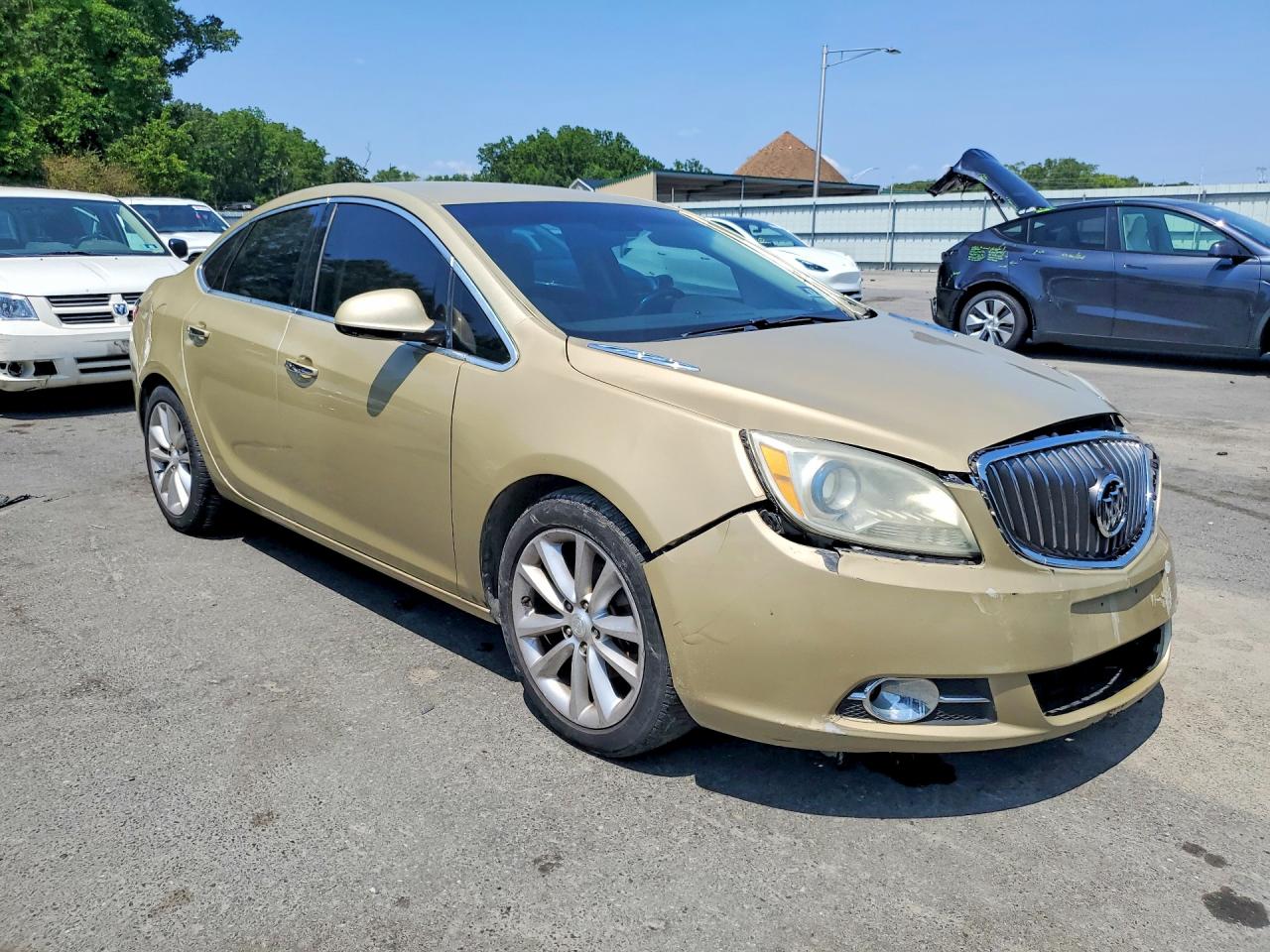 2013 BUICK VERANO