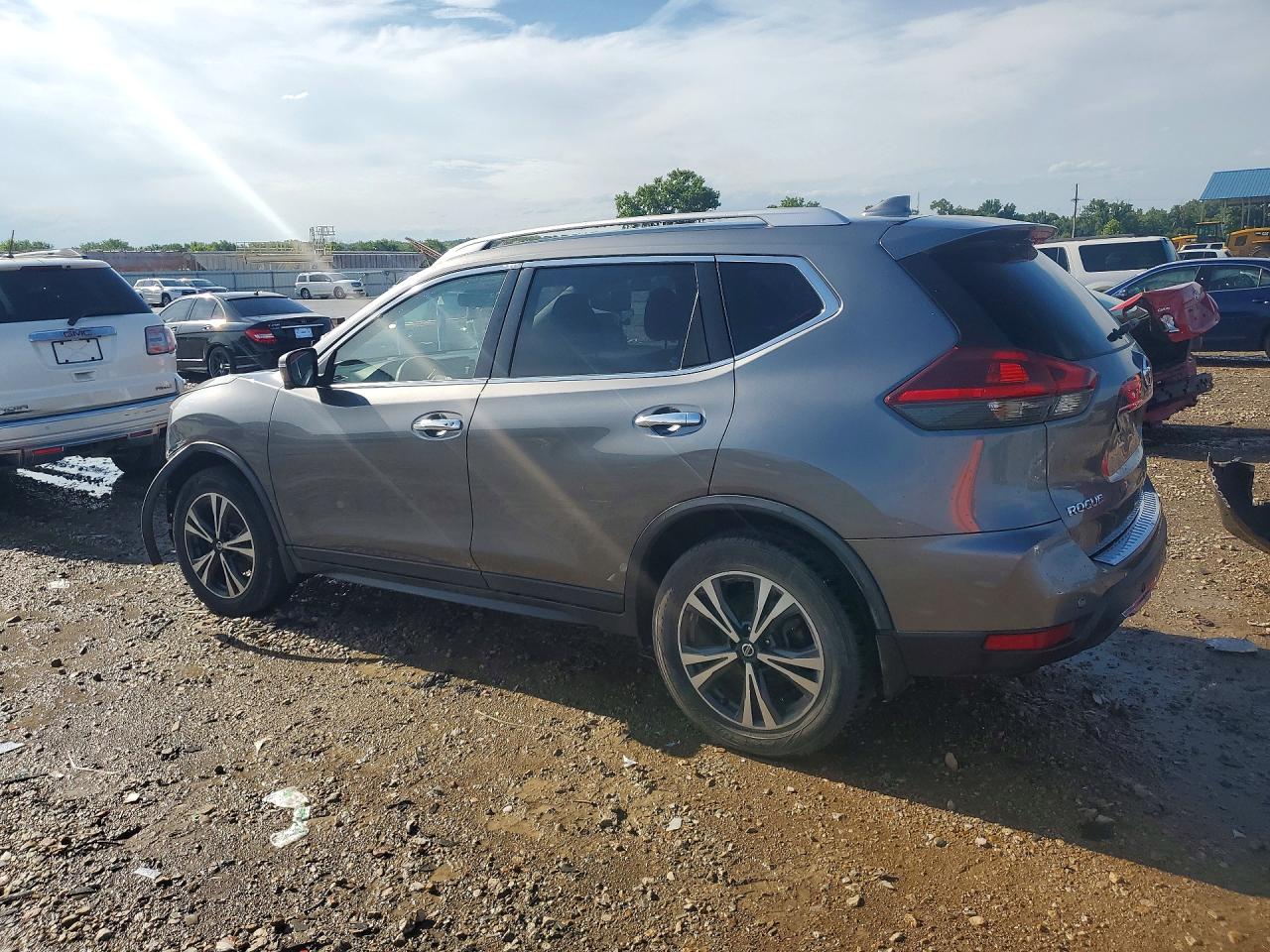 2019 NISSAN ROGUE