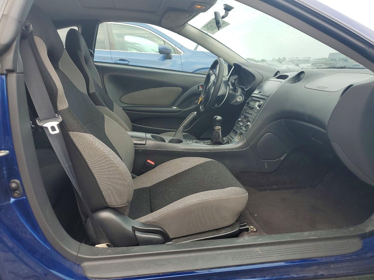 2003 TOYOTA CELICA