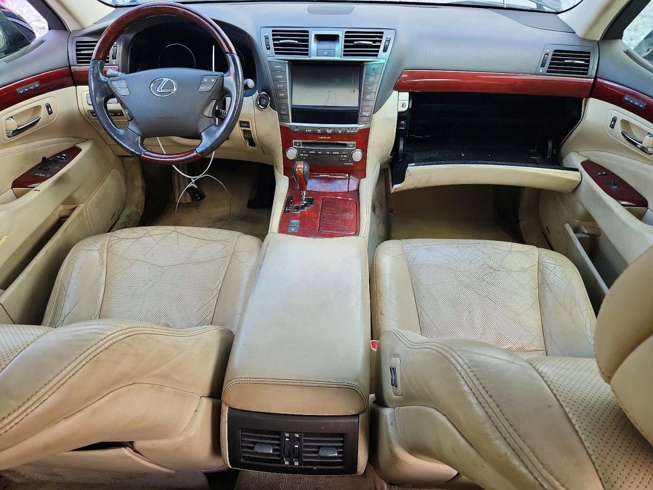 2012 LEXUS LS460