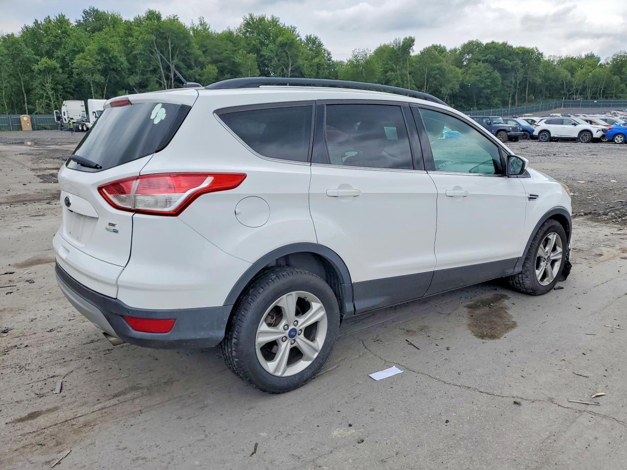 2015 FORD ESCAPE