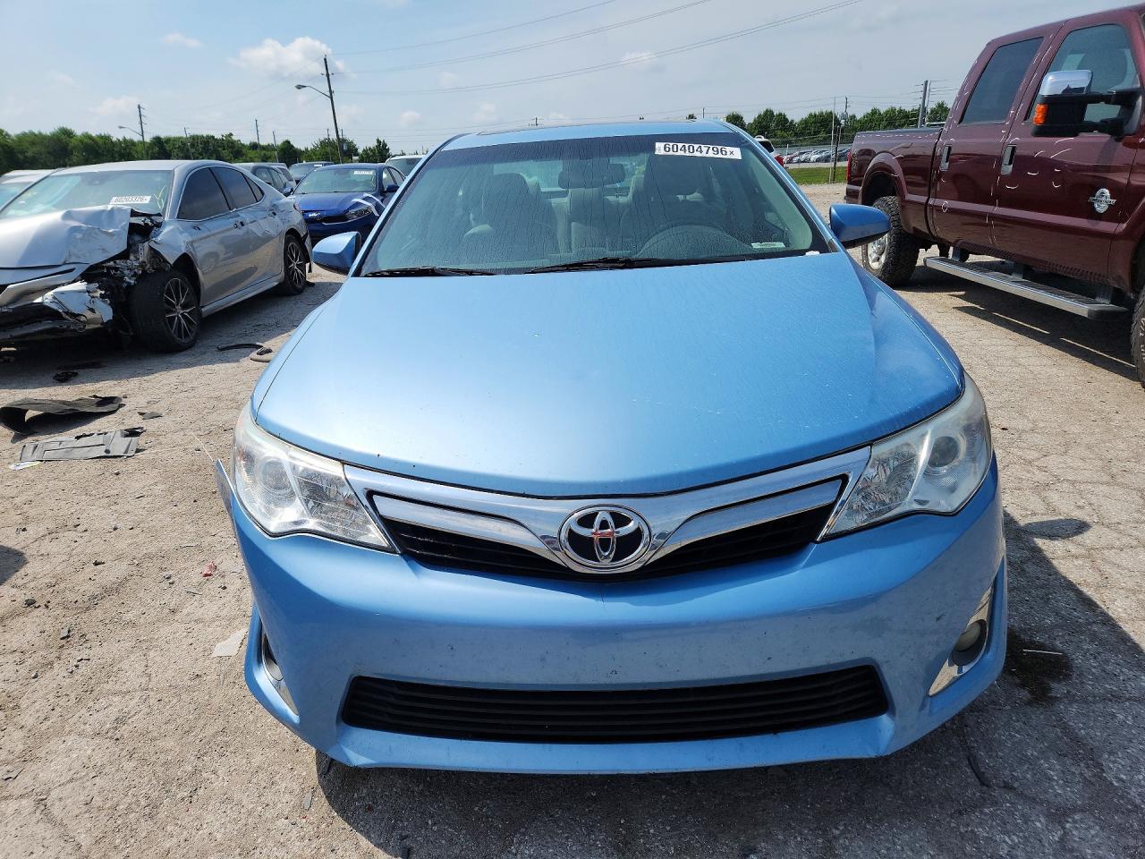 2014 TOYOTA CAMRY