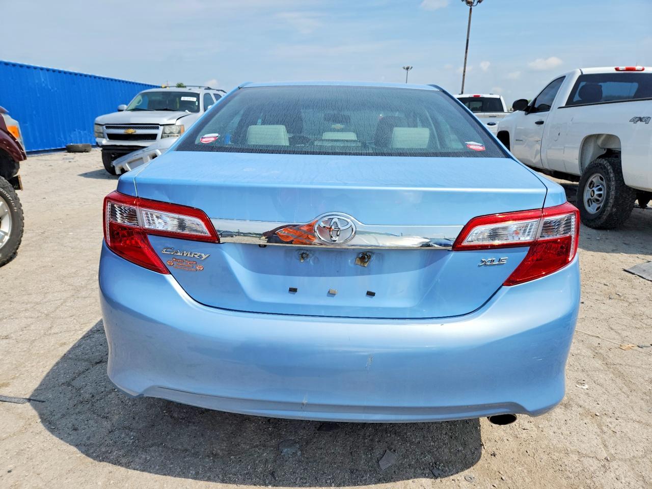 2014 TOYOTA CAMRY