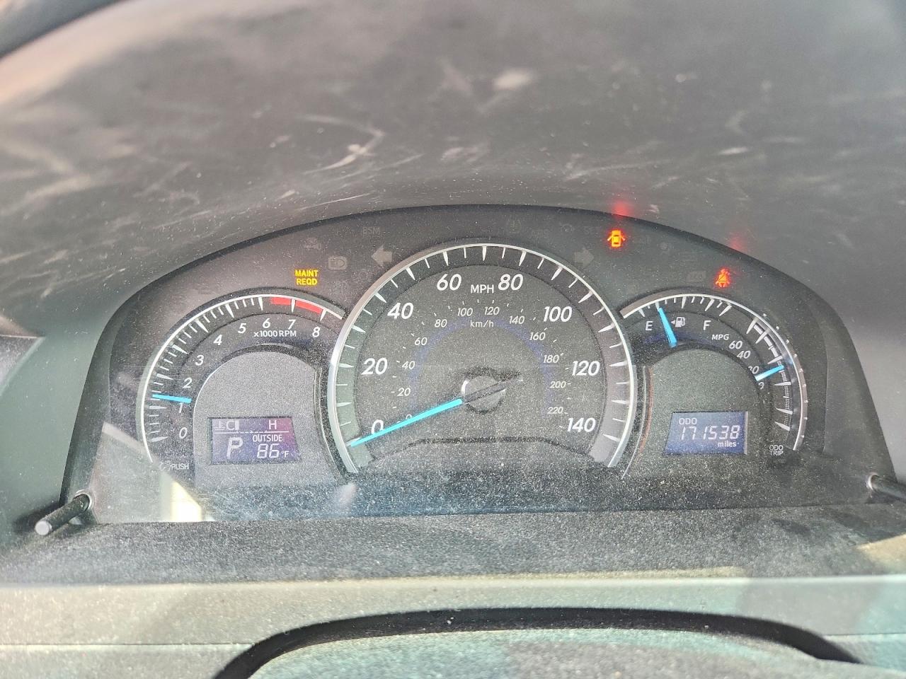 2014 TOYOTA CAMRY
