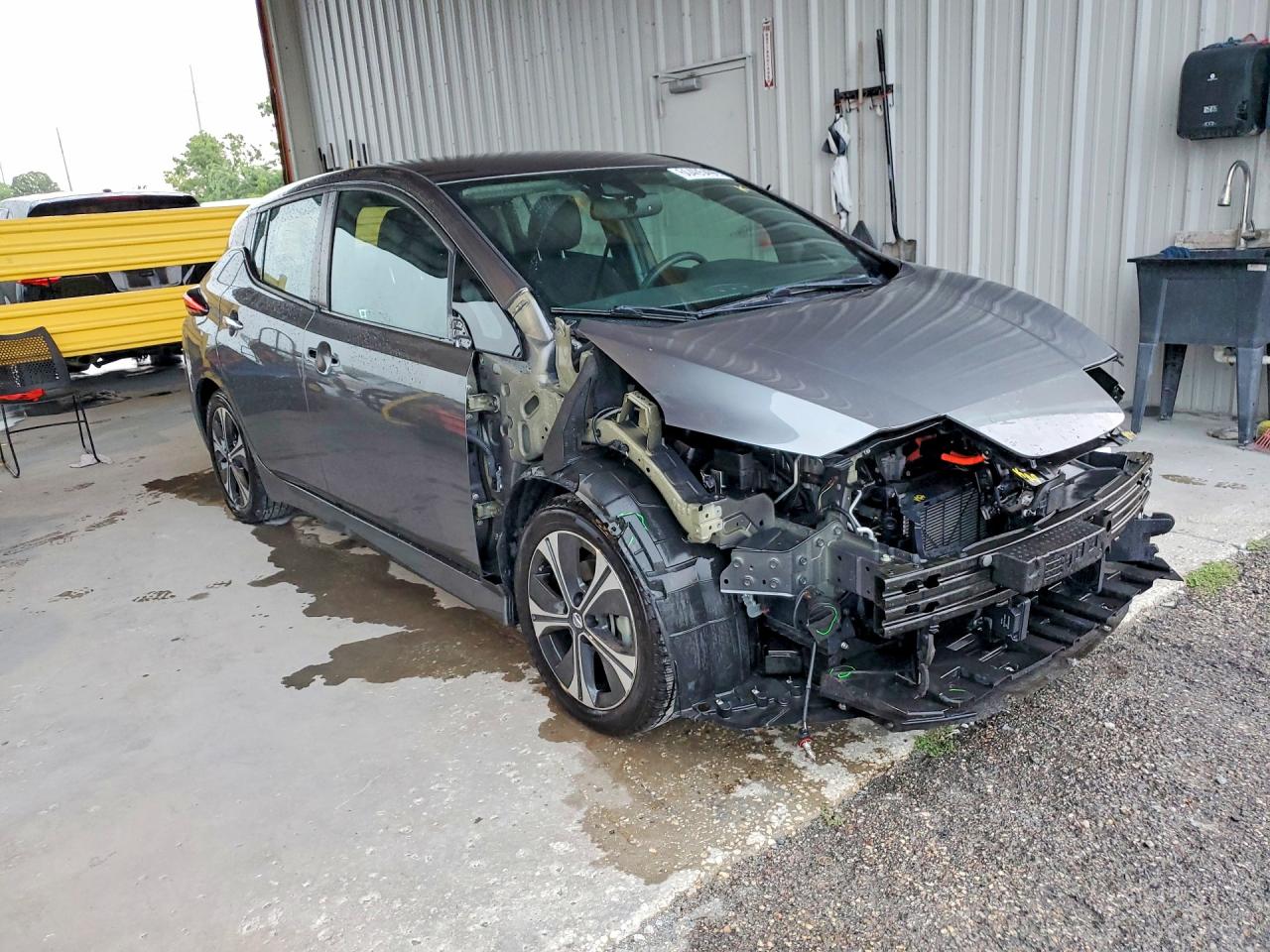 2020 NISSAN LEAF