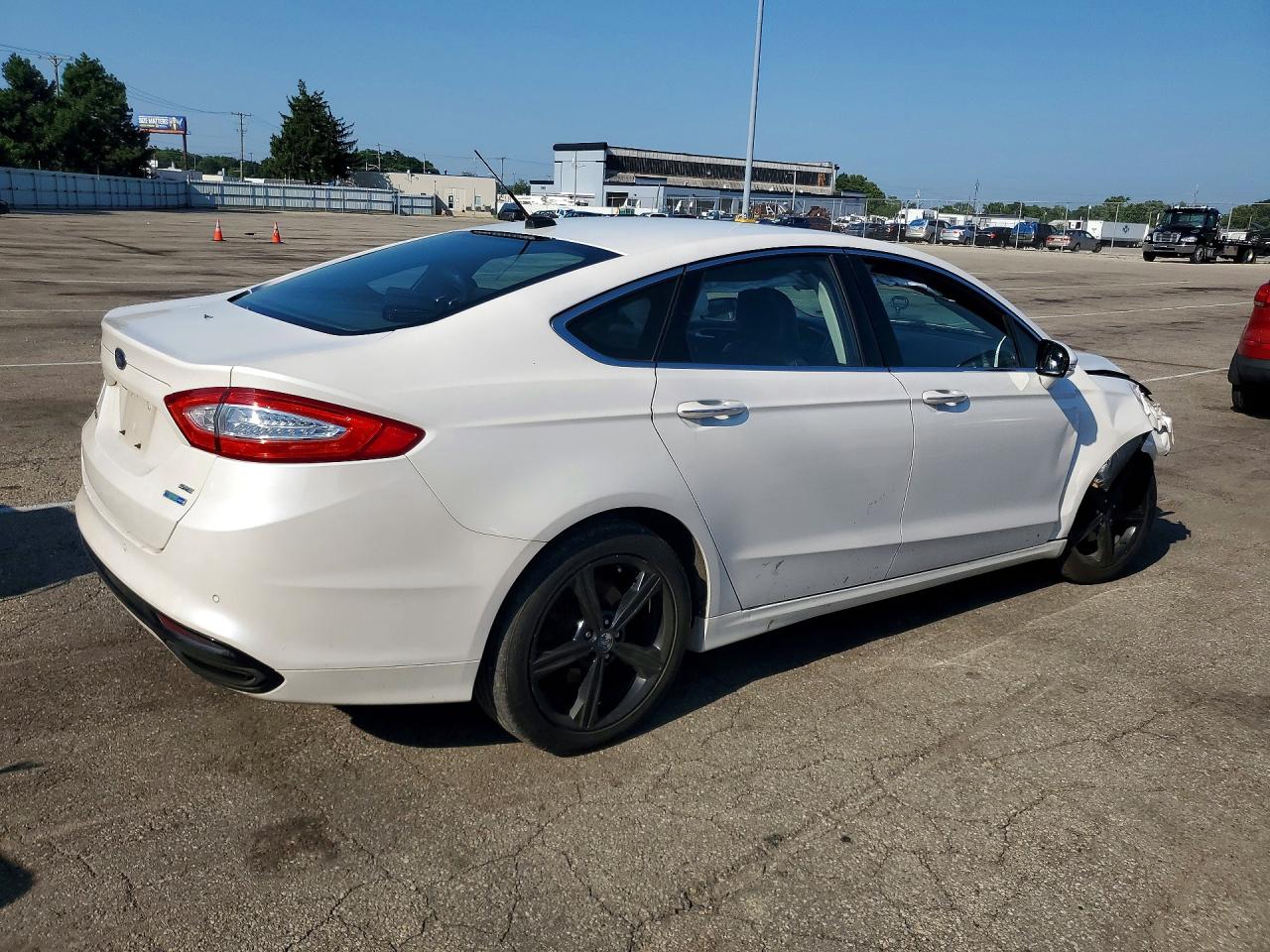 2016 FORD FUSION