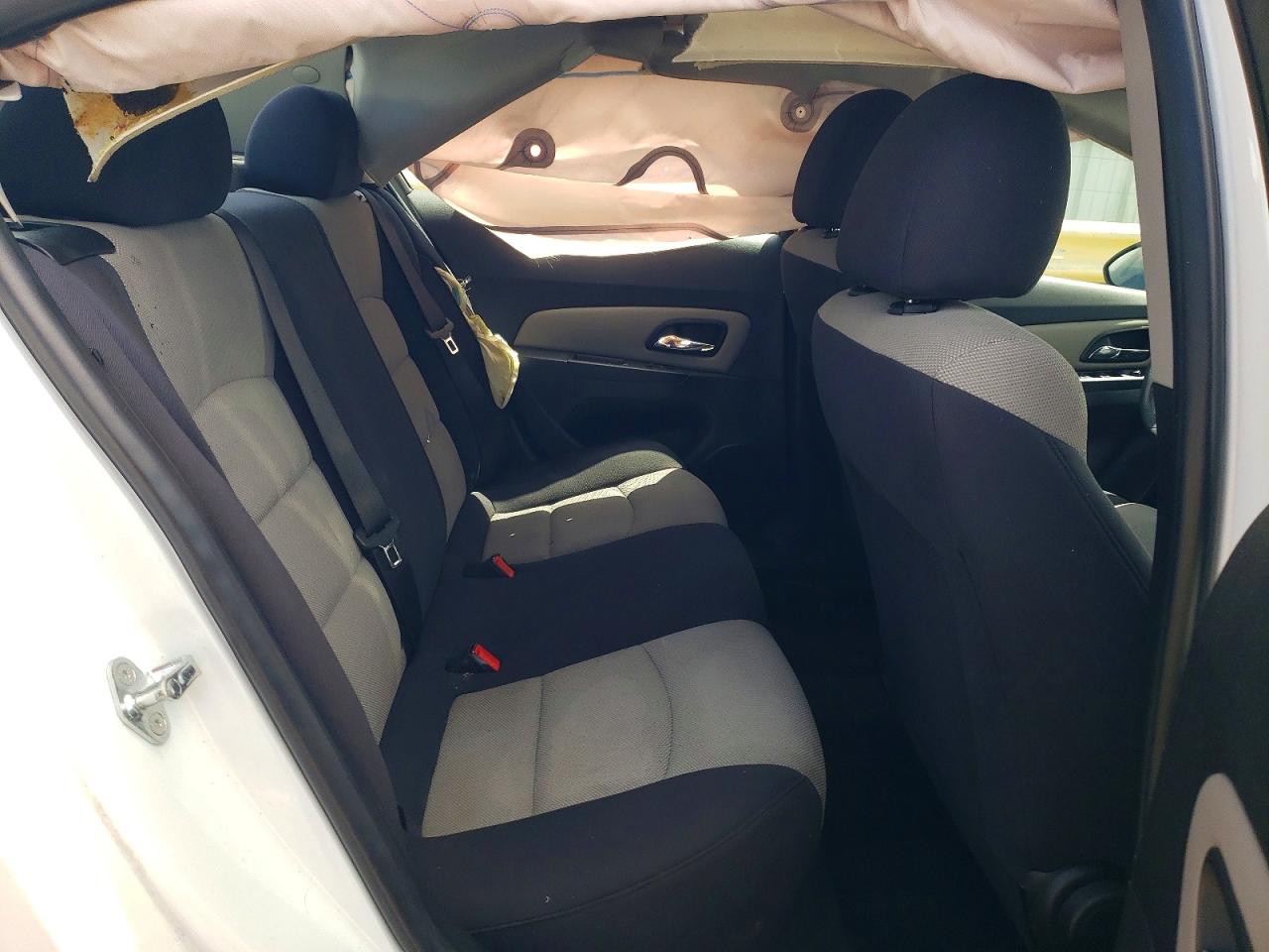 2016 CHEVROLET CRUZE