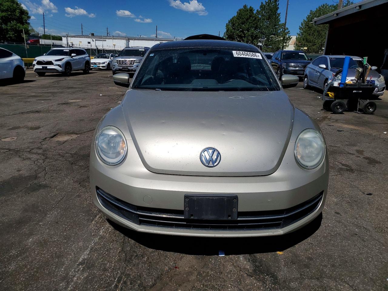 2013 VOLKSWAGEN BEETLE