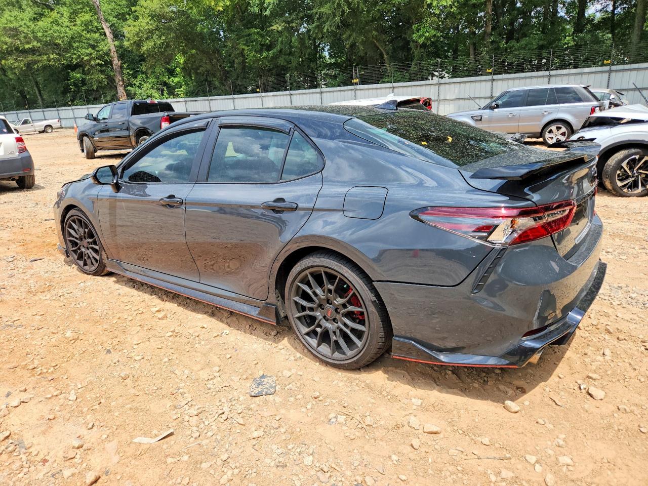 2024 TOYOTA CAMRY