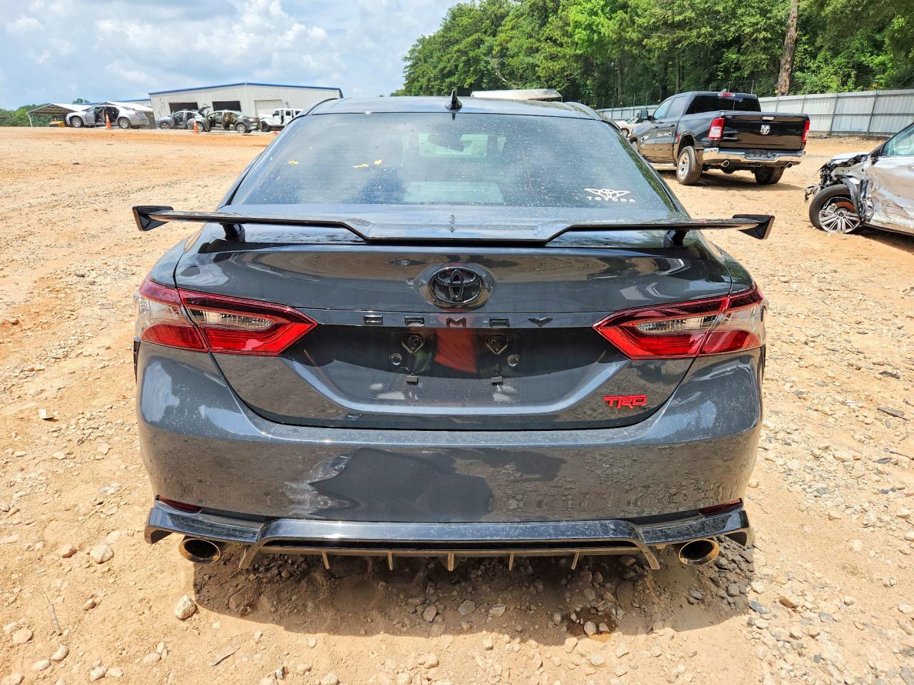 2024 TOYOTA CAMRY