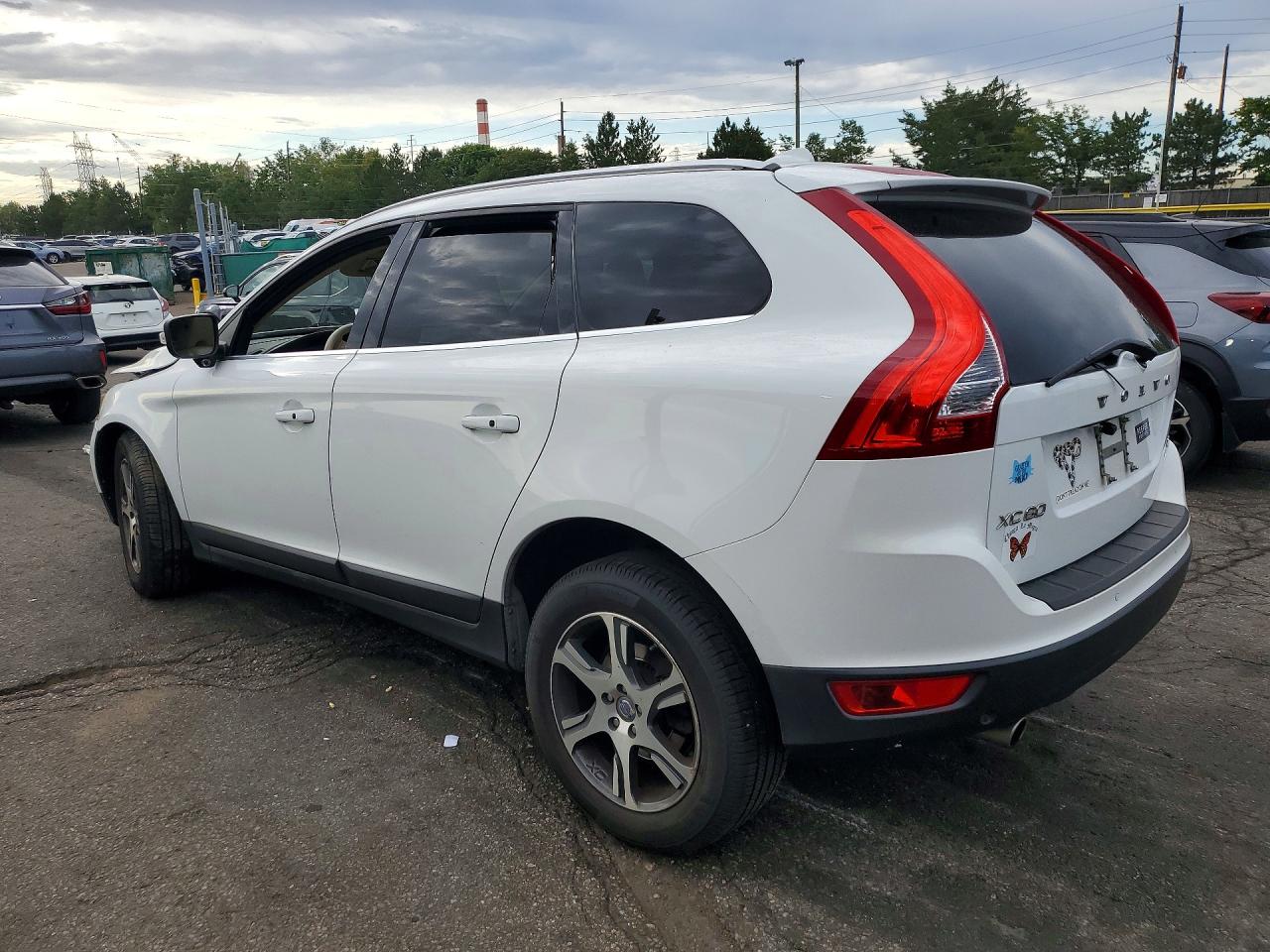 2012 VOLVO XC60