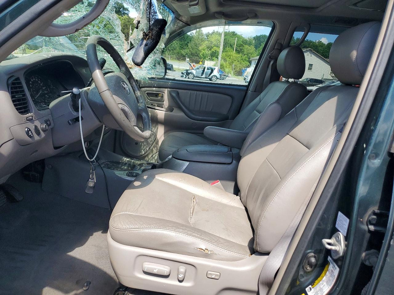 2006 TOYOTA SEQUOIA