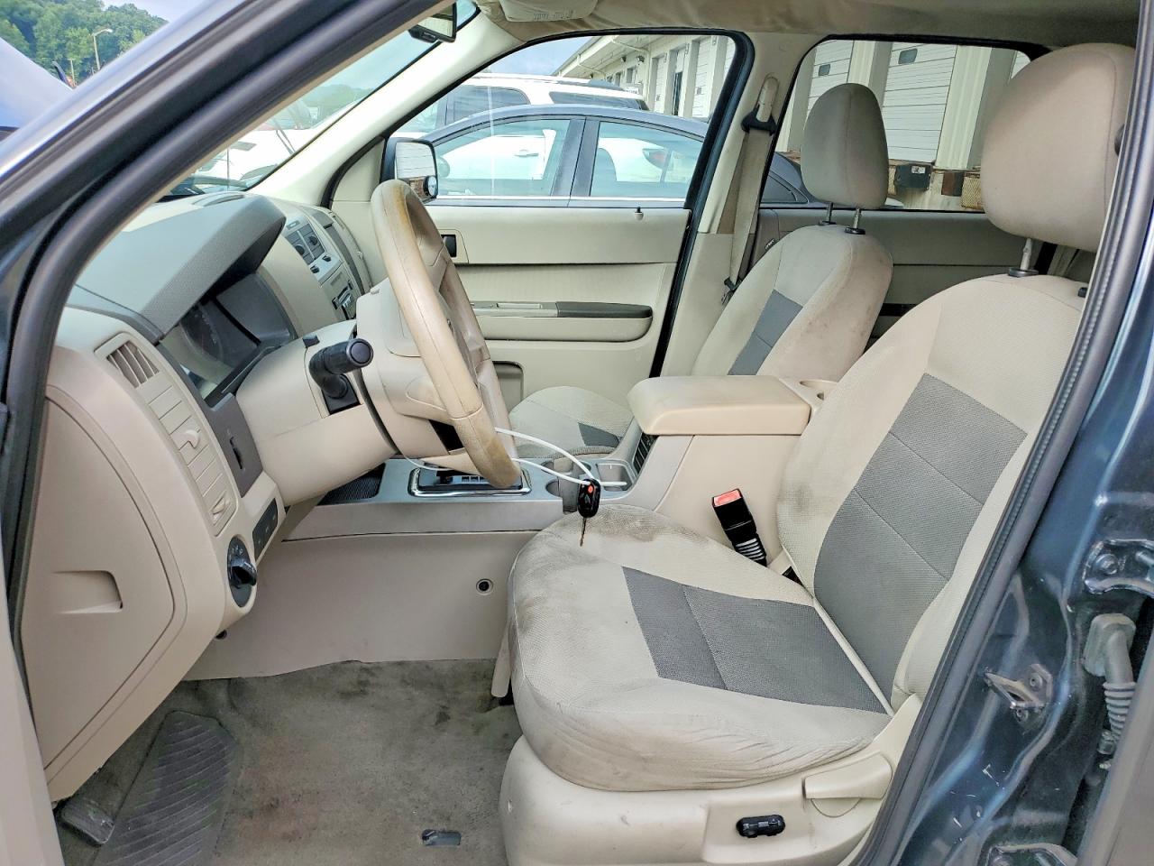 2008 FORD ESCAPE