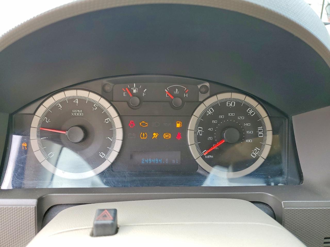 2008 FORD ESCAPE