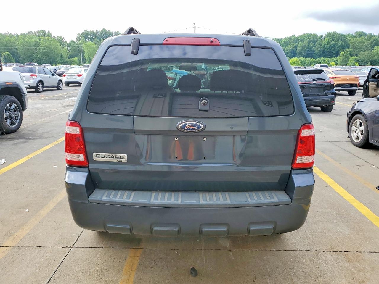 2008 FORD ESCAPE