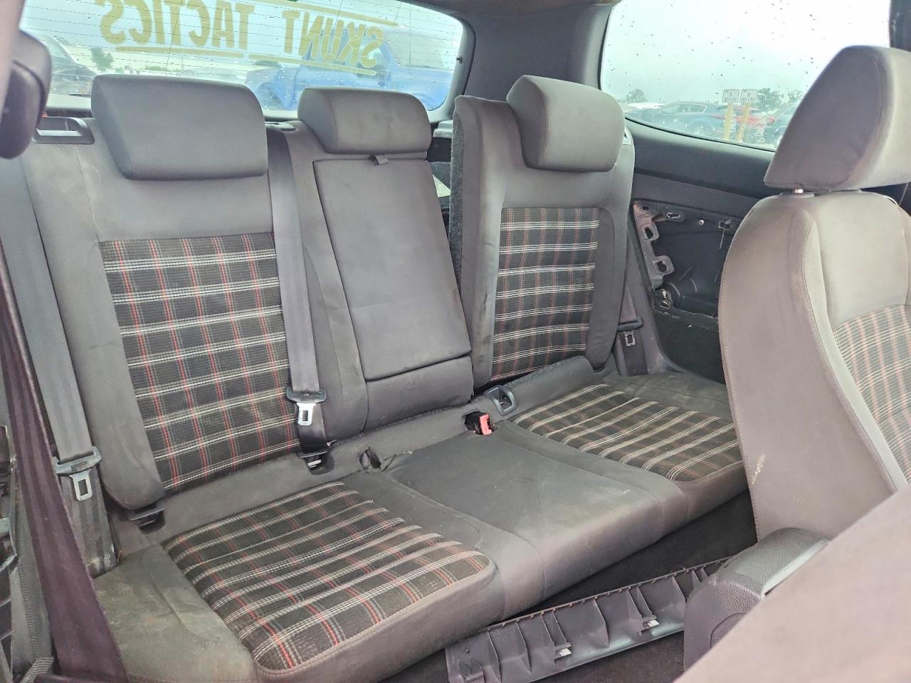 2009 VOLKSWAGEN GTI
