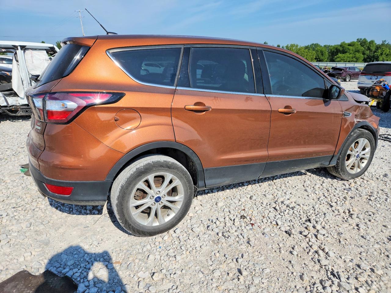 2017 FORD ESCAPE
