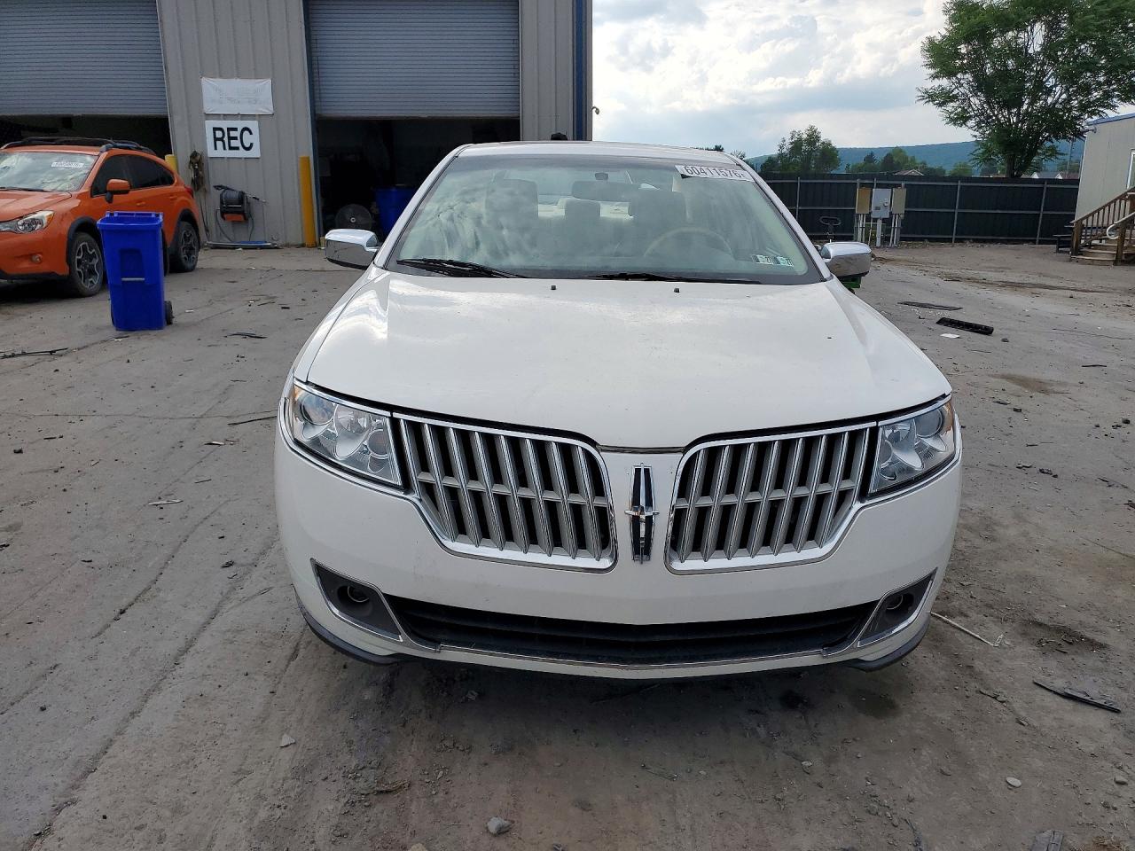 2012 LINCOLN MKZ