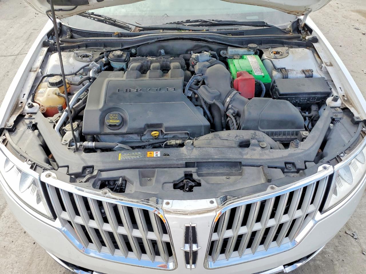 2012 LINCOLN MKZ