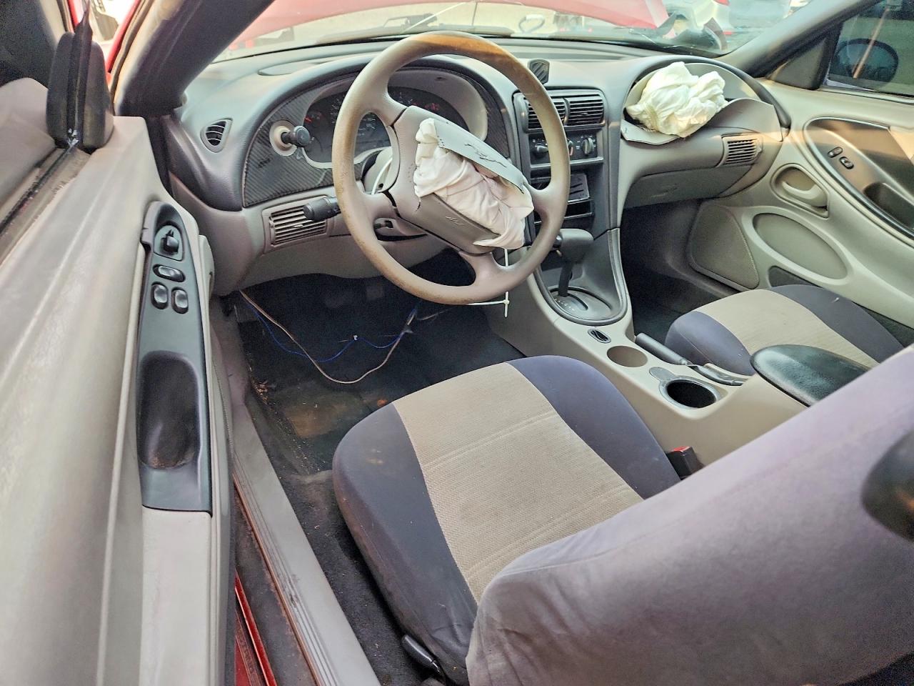 2003 FORD MUSTANG