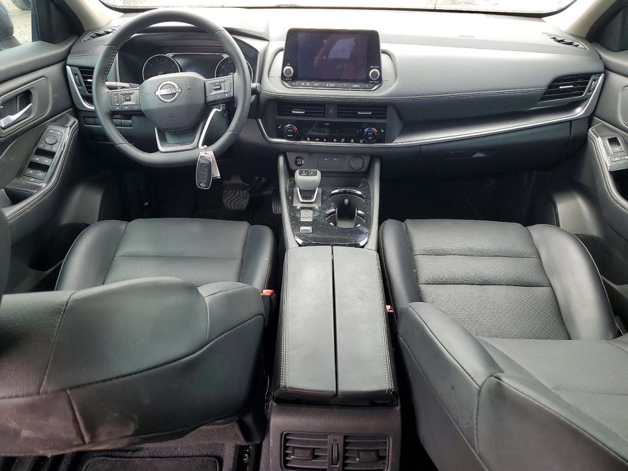 2026 NISSAN ROGUE