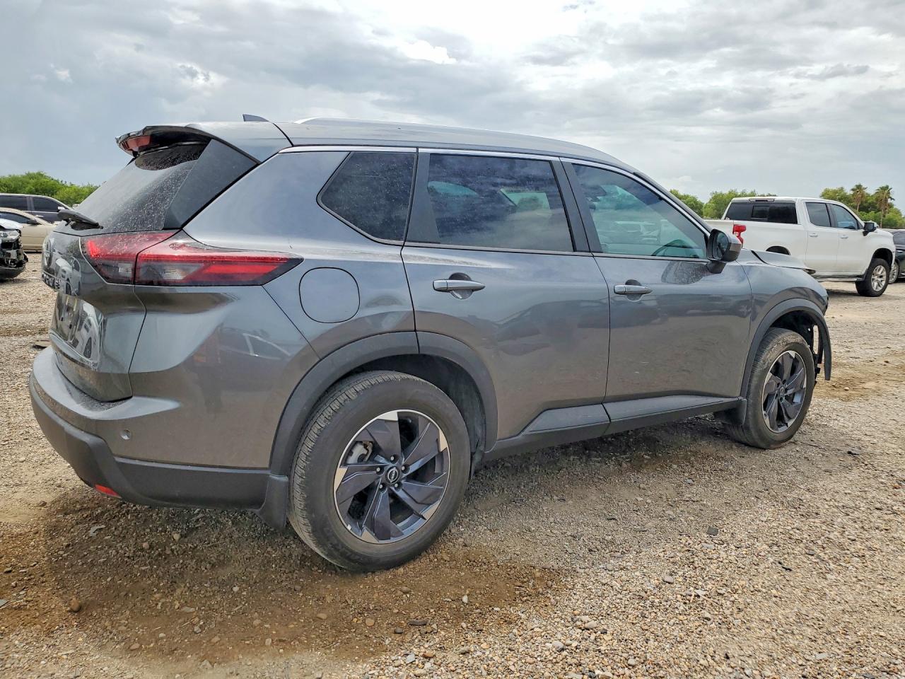 2026 NISSAN ROGUE