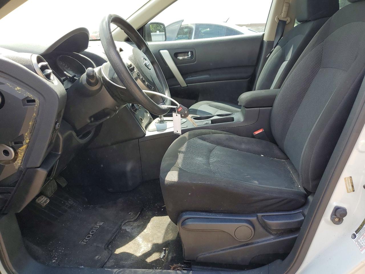 2012 NISSAN ROGUE