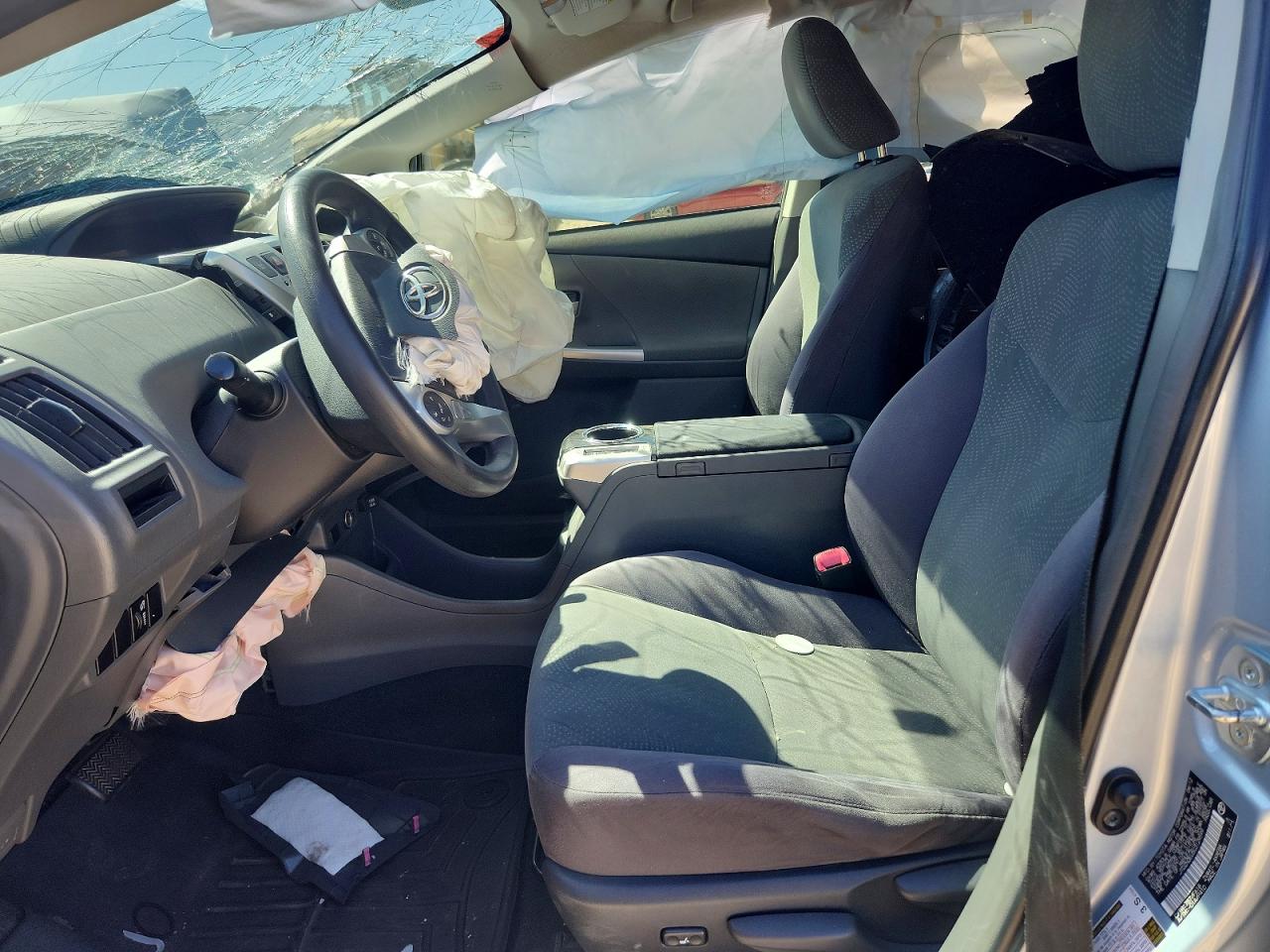 2012 TOYOTA PRIUS