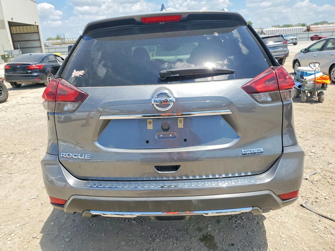 2019 NISSAN ROGUE