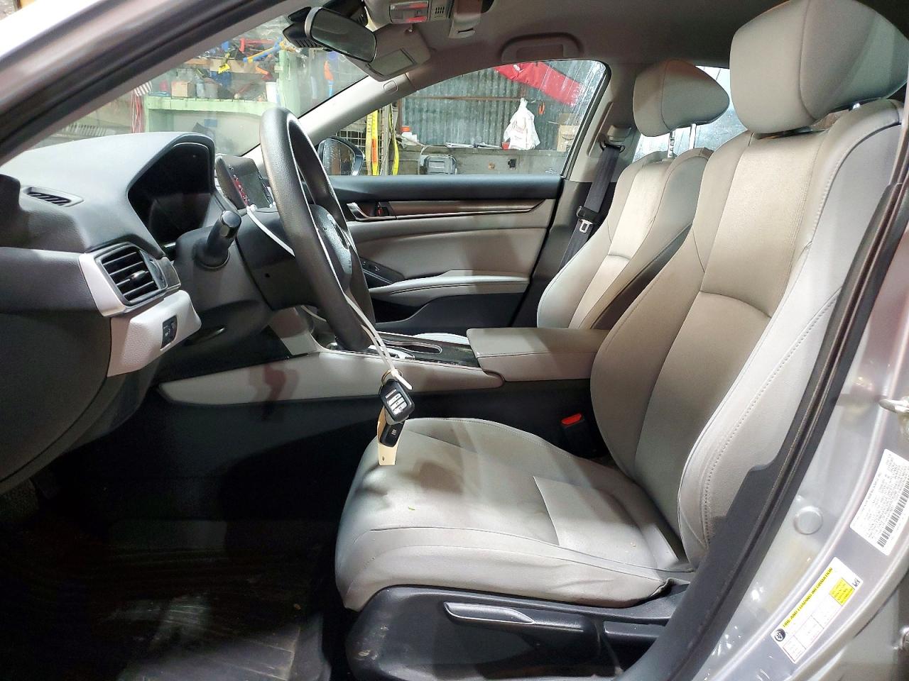 2019 HONDA ACCORD