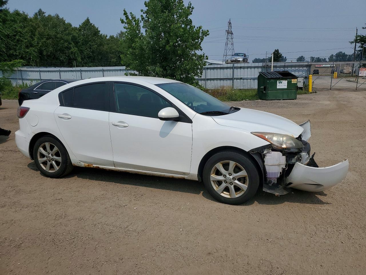 2013 MAZDA 3