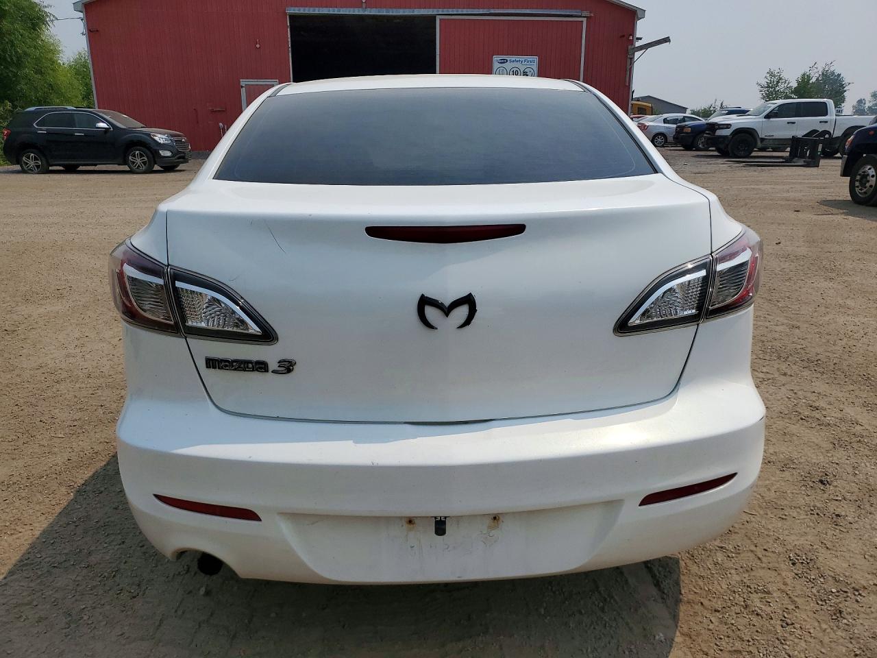 2013 MAZDA 3