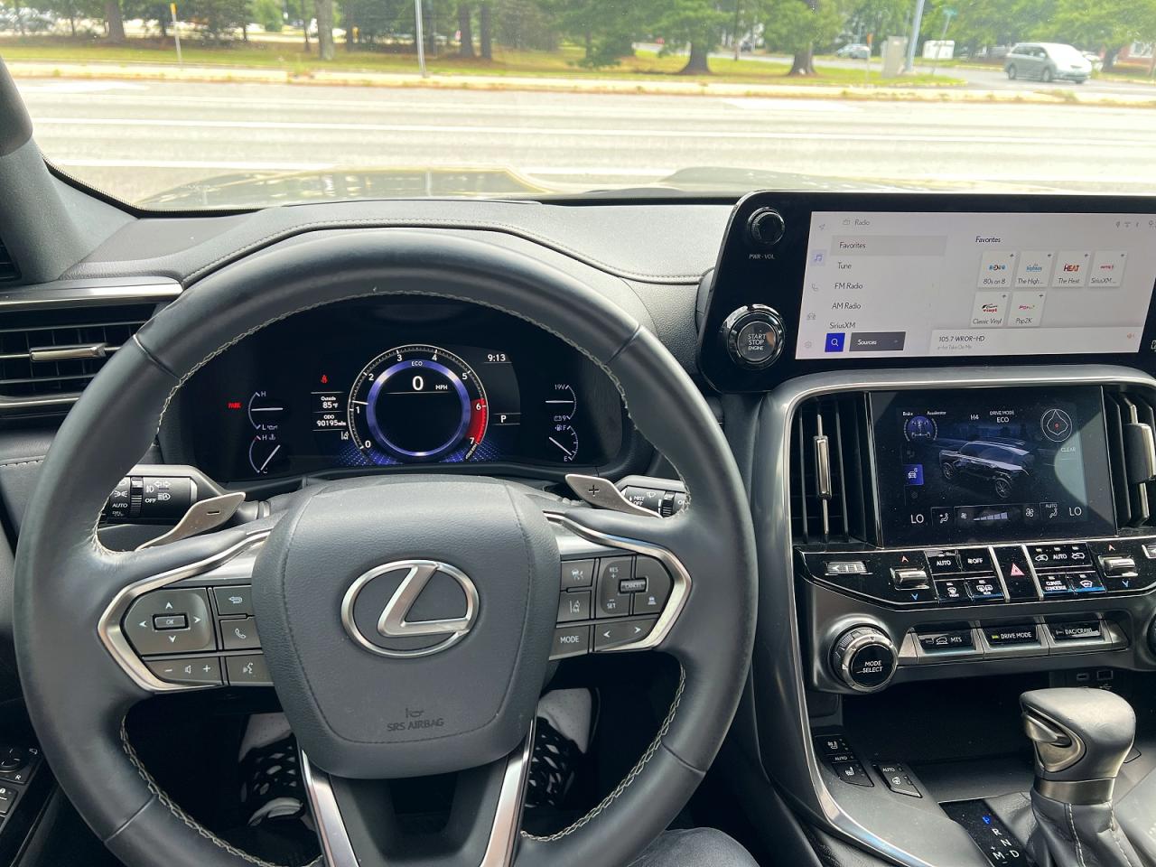2023 LEXUS