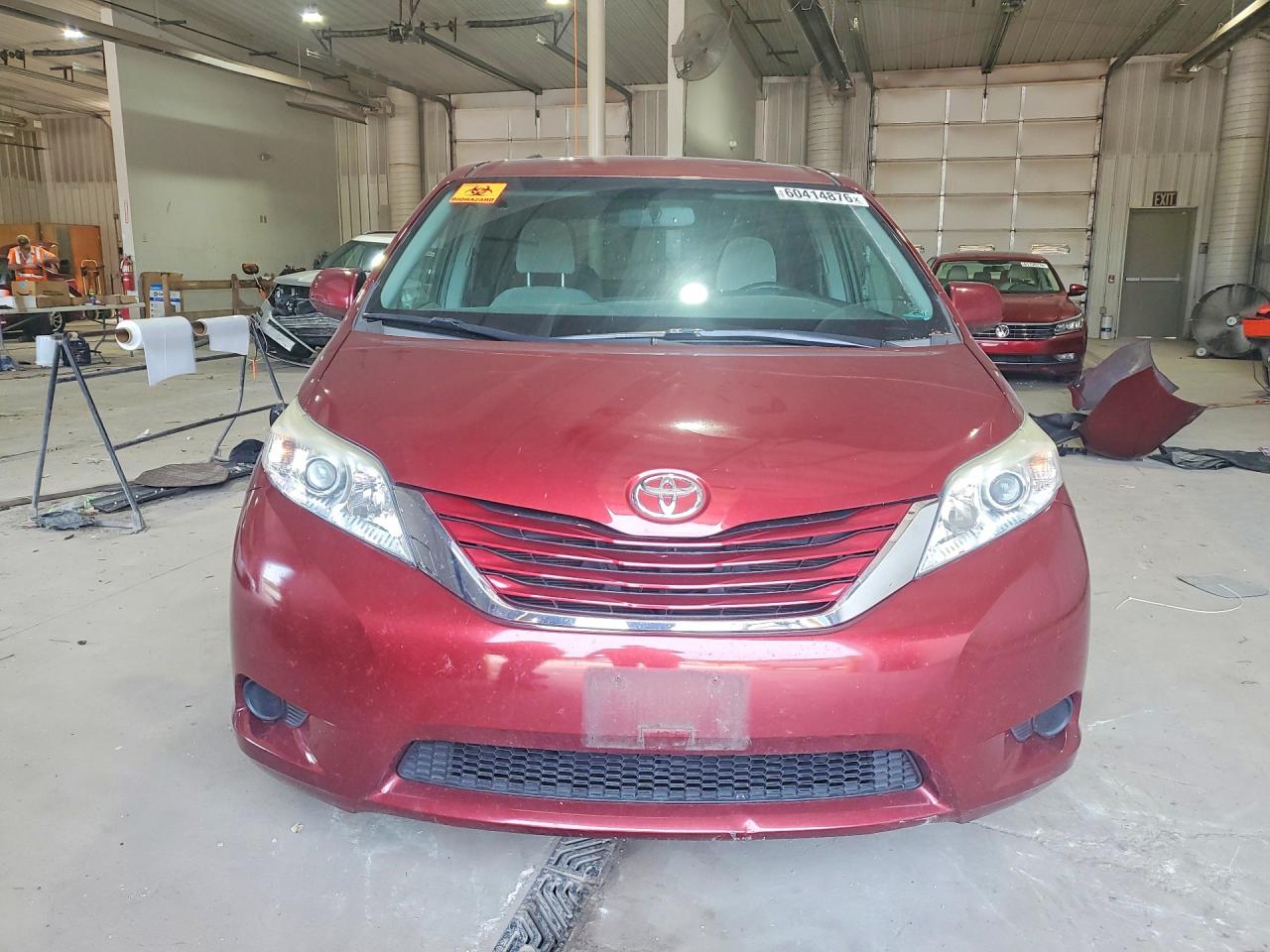 2017 TOYOTA SIENNA