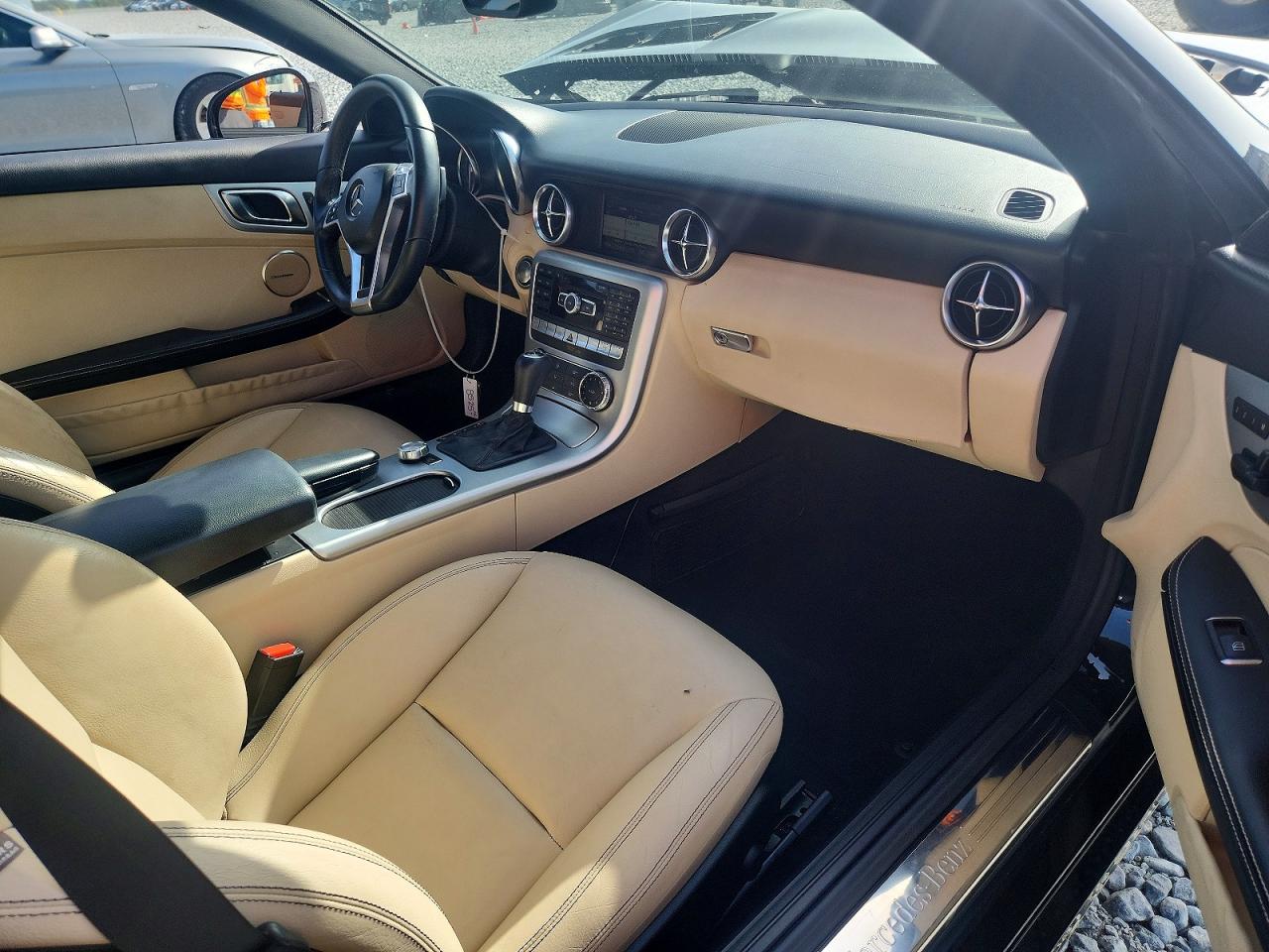 2013 MERCEDES-BENZ SLK-CLASS