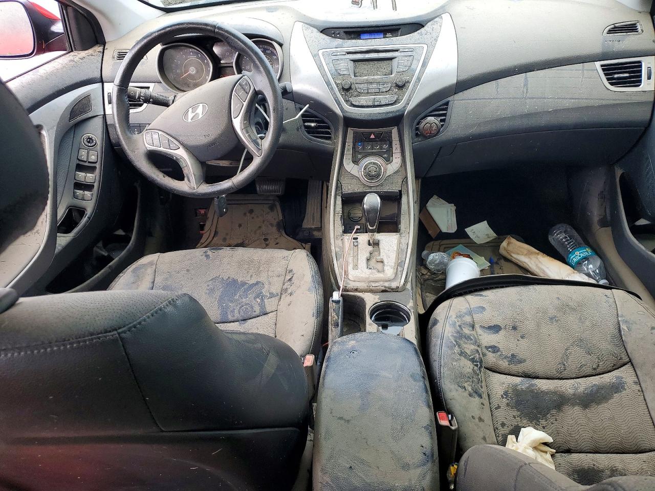 2013 HYUNDAI ELANTRA