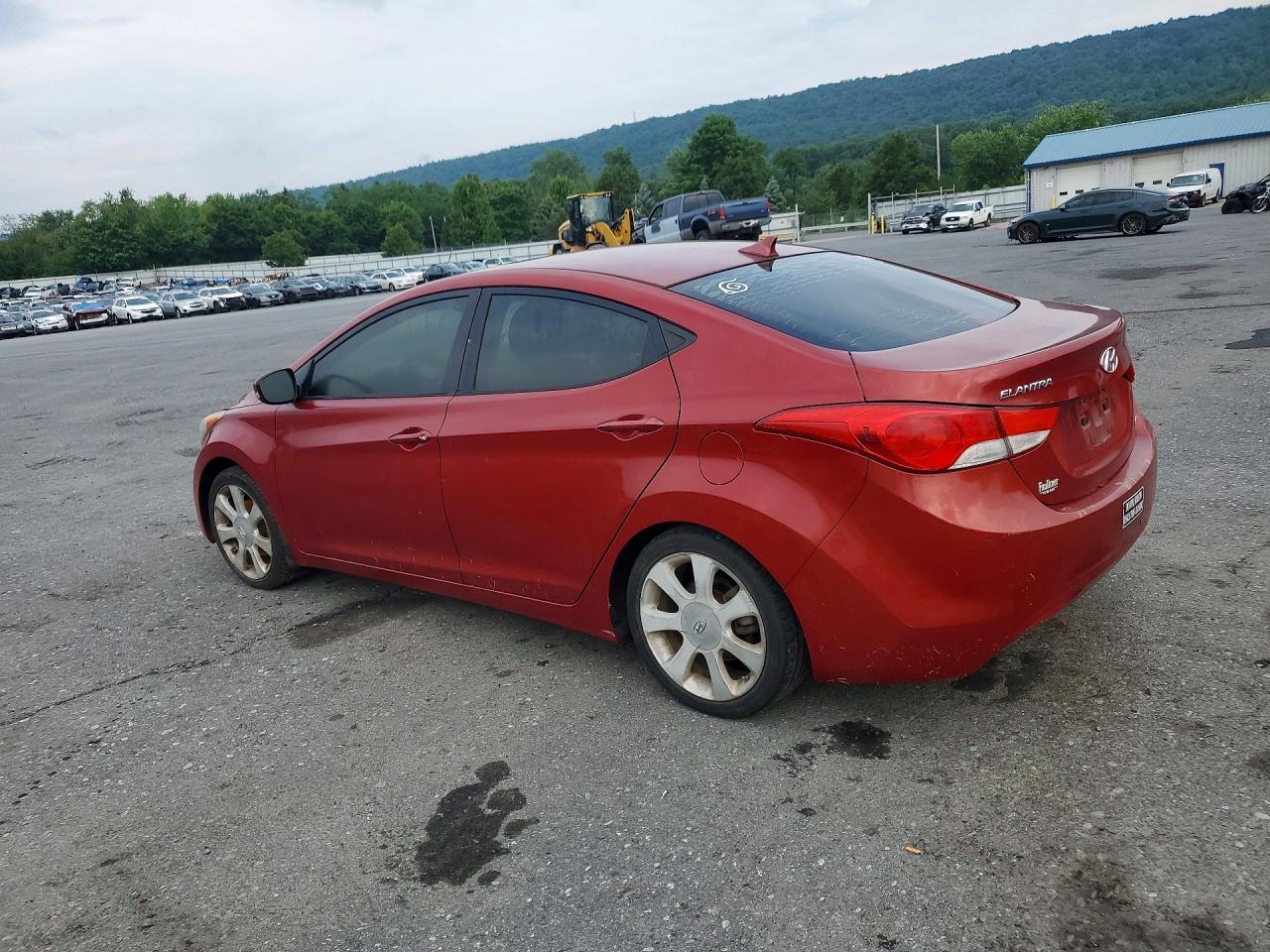 2013 HYUNDAI ELANTRA