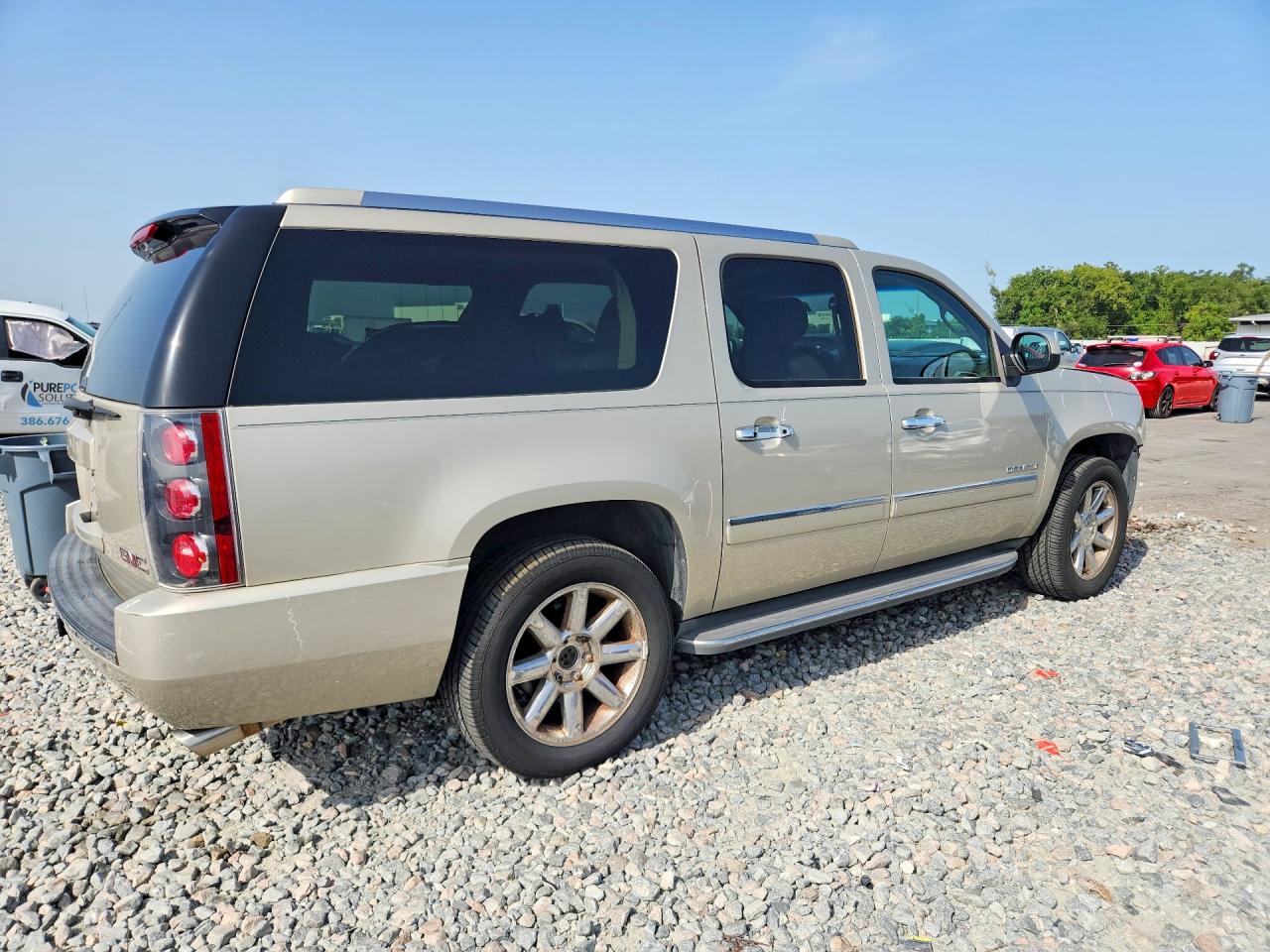2013 GMC YUKON