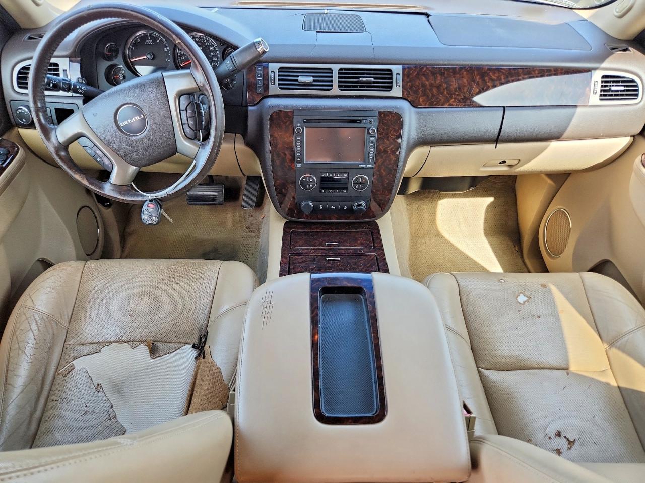 2013 GMC YUKON