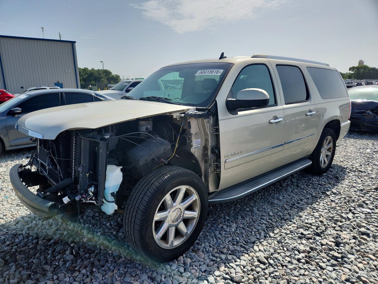 2013 GMC YUKON