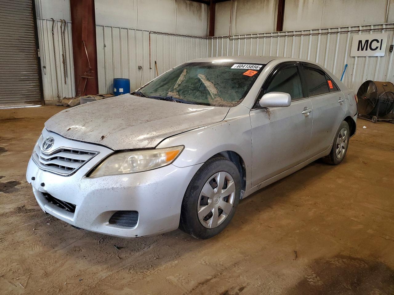 2011 TOYOTA CAMRY