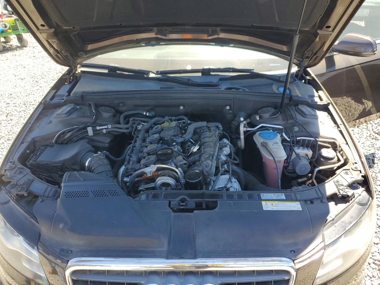 2011 AUDI A4
