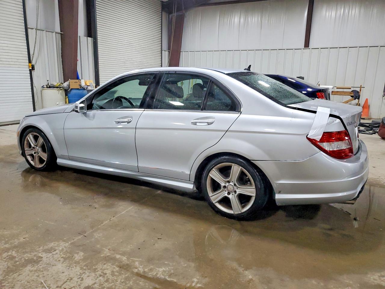 2011 MERCEDES-BENZ C-CLASS
