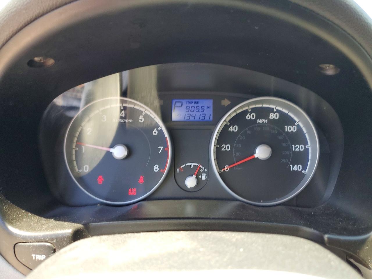 2010 HYUNDAI ACCENT
