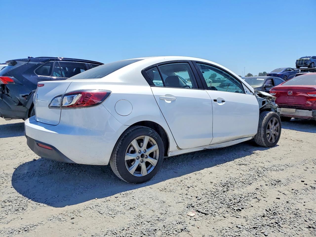 2010 MAZDA 3